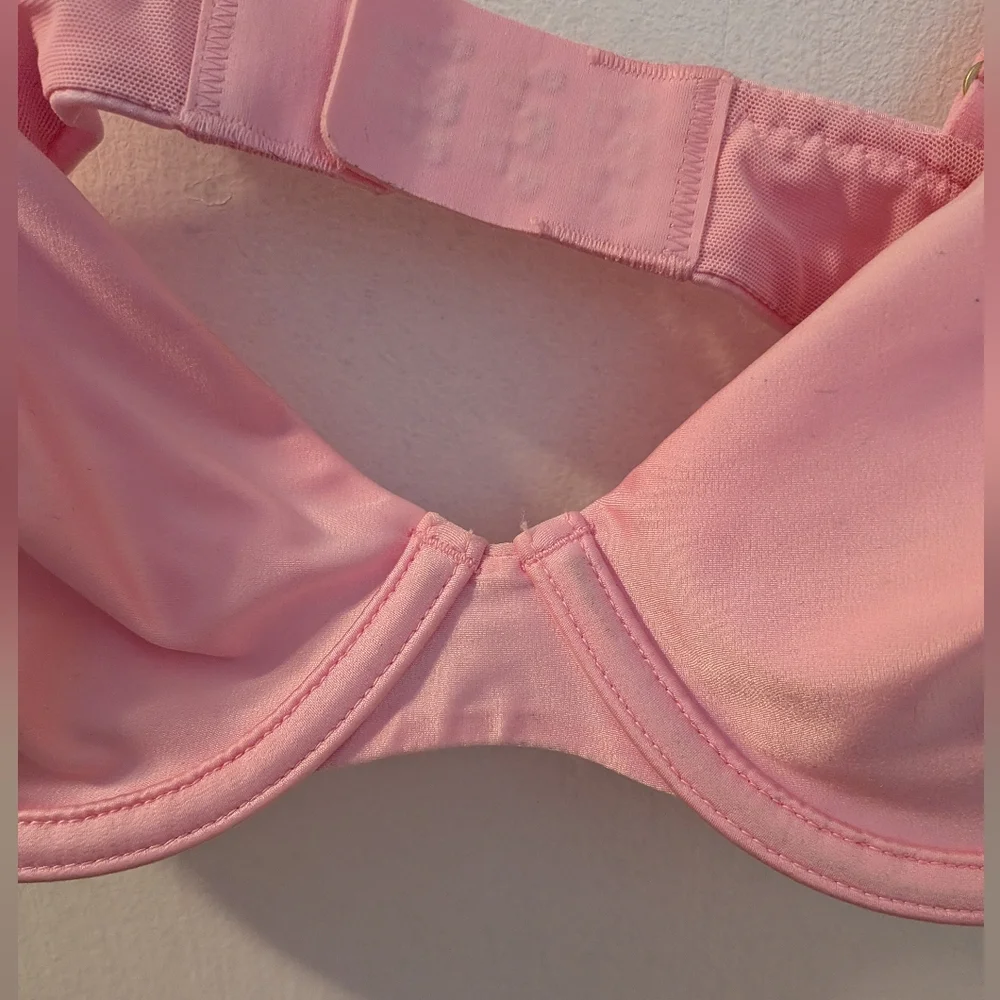 CUUP Pink Satin Plunge Bra - 34C